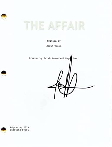 ג'ושוע ג'קסון חתם על חתימה על התסריט הטייס של הפרשה - משותף לכוכב: דומיניק ווסט, רות וילסון, מאורה טירני - פייסי וויטר דוסון קריק, הברווזים