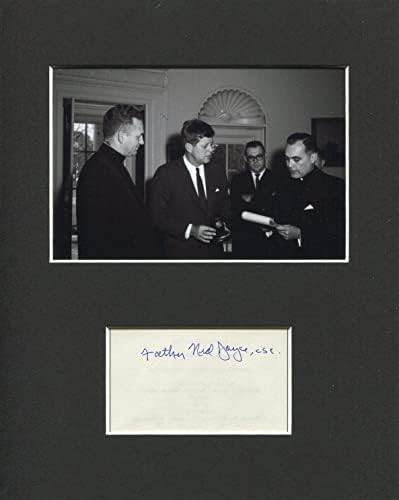 האב אדמונד נד פ. ג'ויס נוטרדאם חתום על חתימה תצוגה עם תצוגת צילום w/jfk - תמונות מכללות עם חתימה